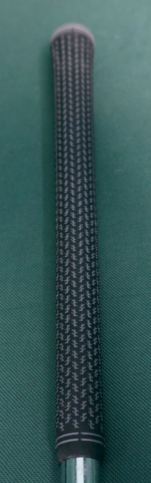 Cleveland Launcher HB Pitching Wedge Regular Steel Shaft Lamkin Grip