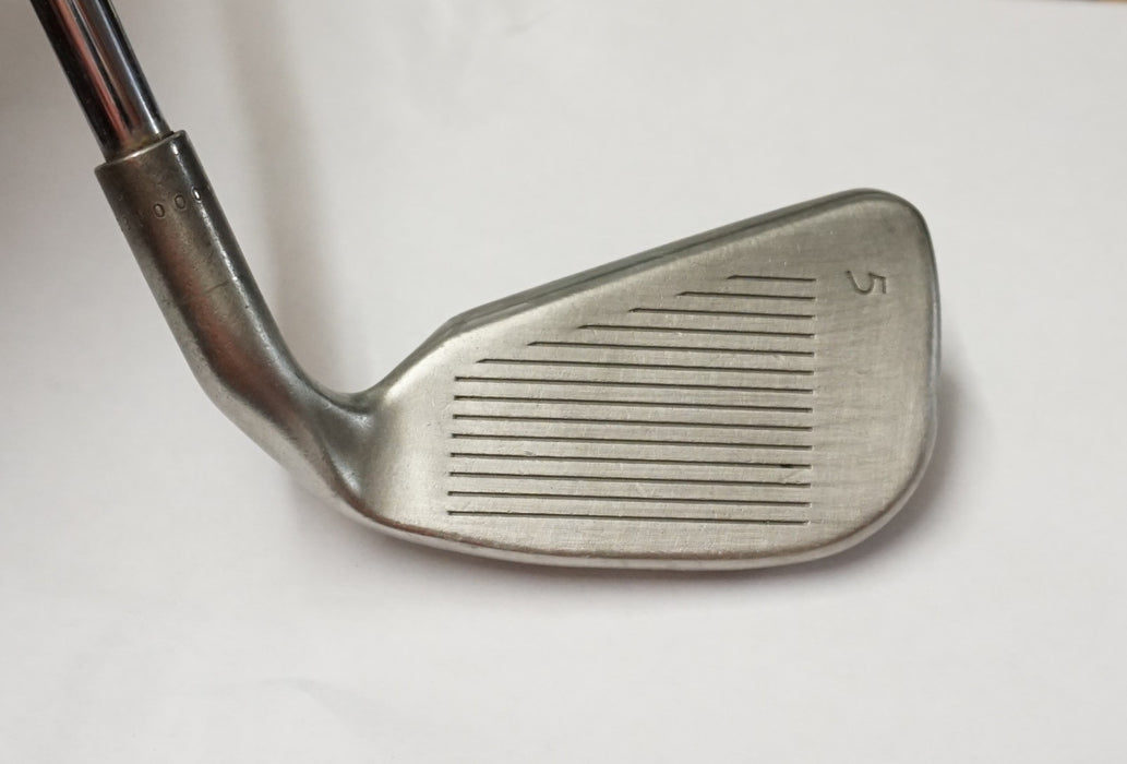 Left Handed Ping Zing White Dot 5 Iron R300 Regular Steel Shaft Iguana Grip