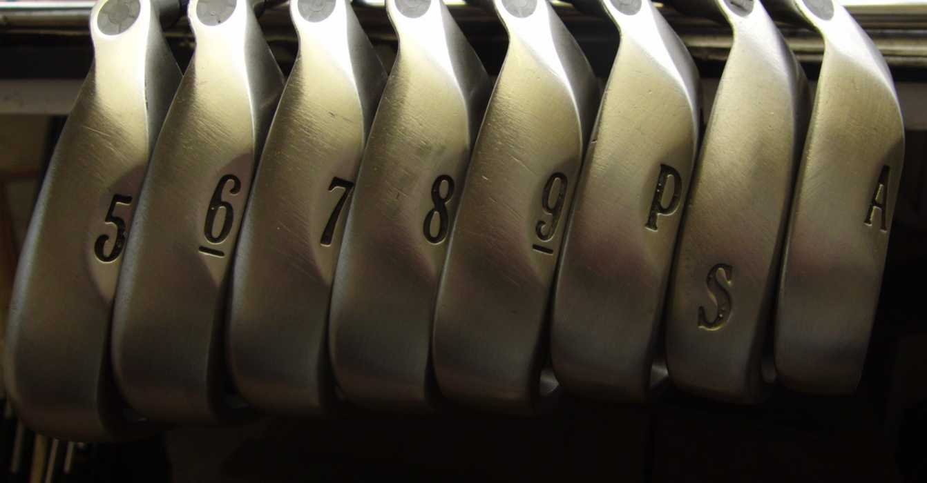 Set Of Callaway Big Bertha 5-PW/SW/GW Irons+3 Wood+3 Hybrid + 10 Driver + Putter