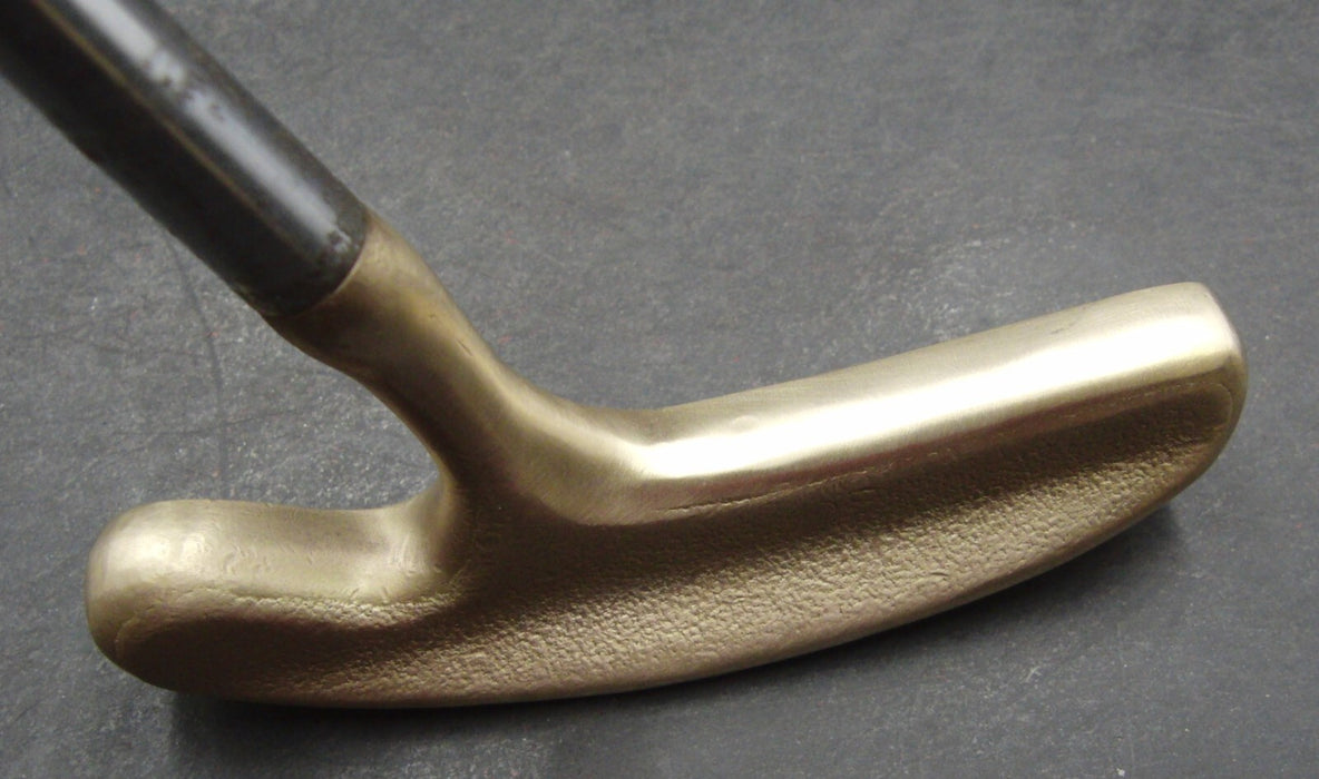 Achusnet USA Bulls Eye Putter Steel Shaft 86.5cm Length Black Grip