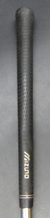 8957543