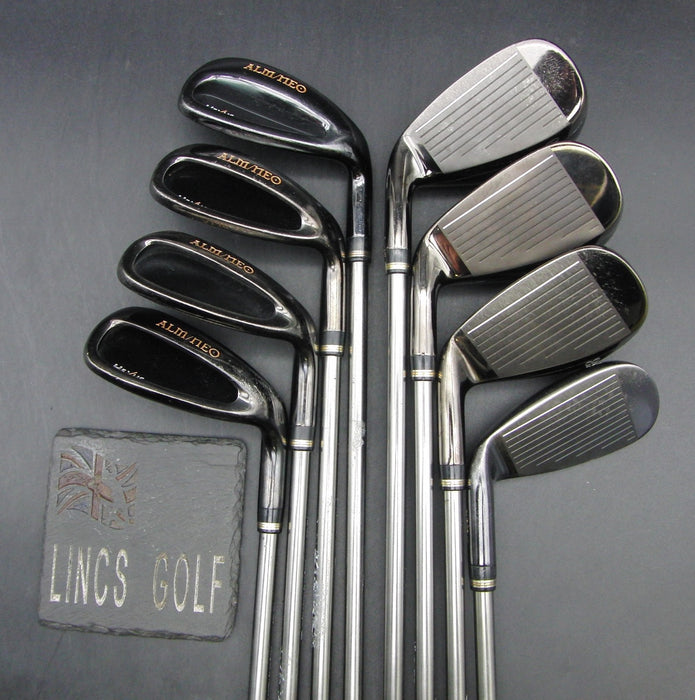 8960639