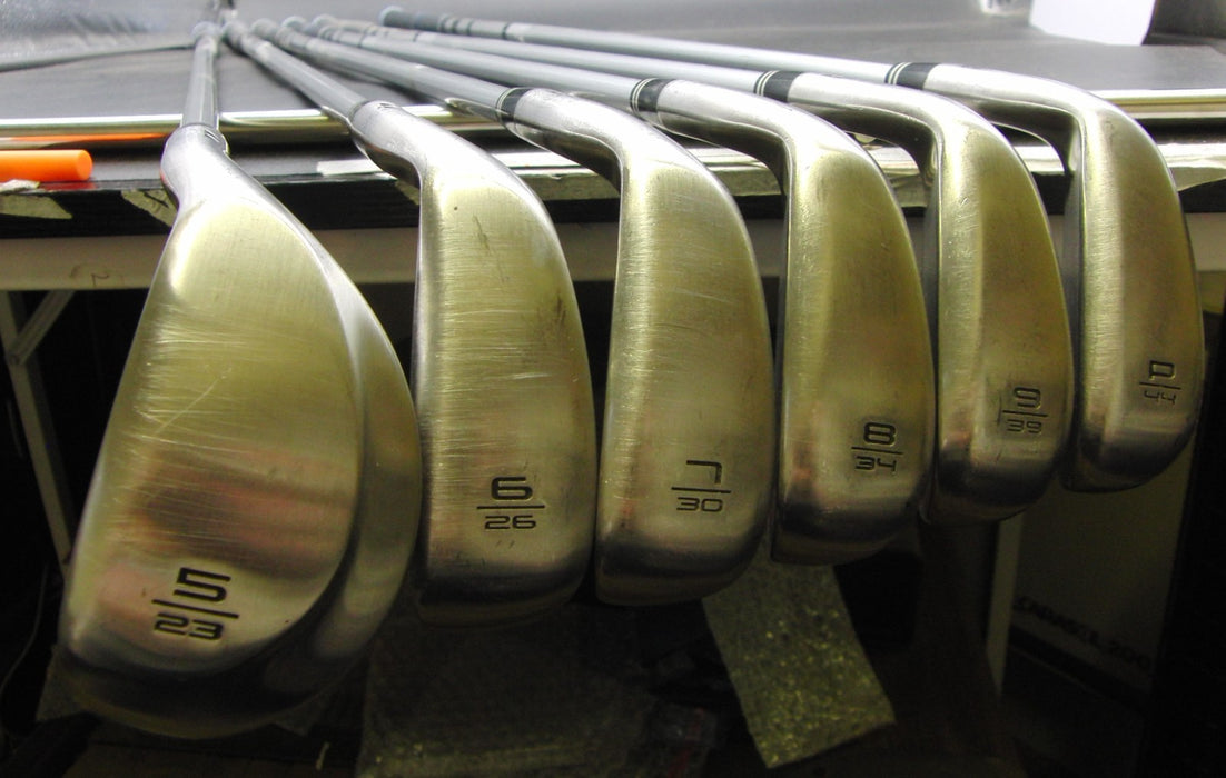 Set of 6x Lynx SS 5-PW Irons Regular Graphite Shafts Control Core Grips