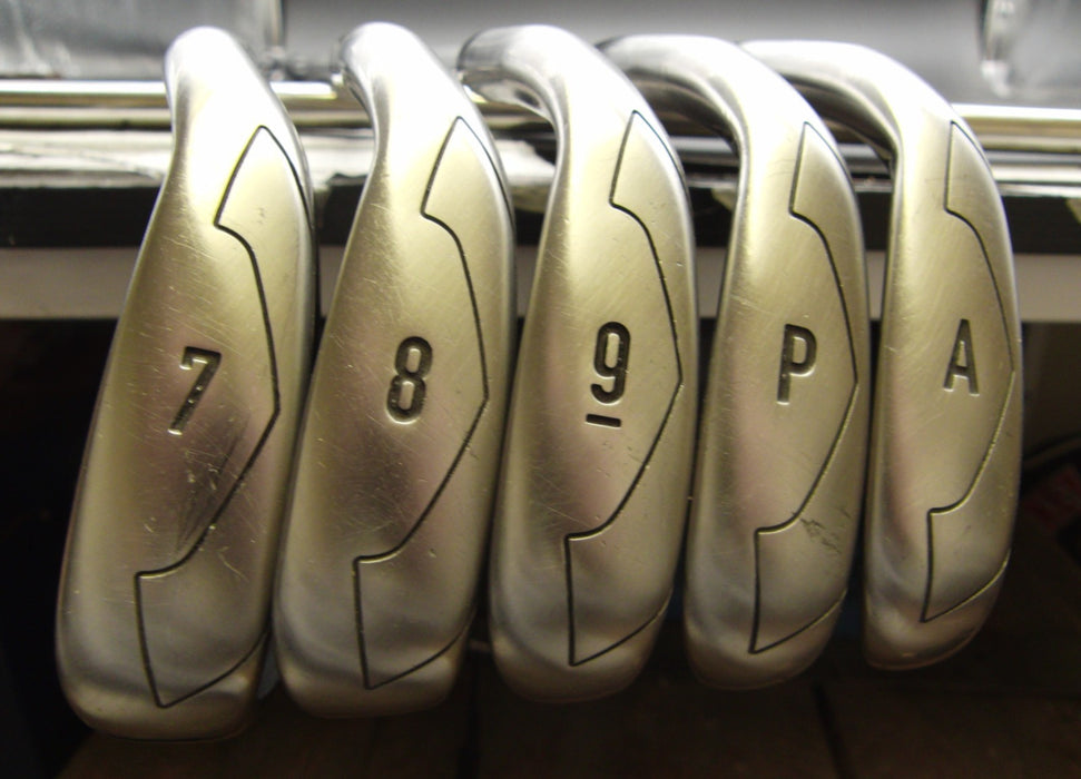 Set of 5x Callaway X Hot Irons 7-PW+AW Regular Graphite Shafts Callaway Grips