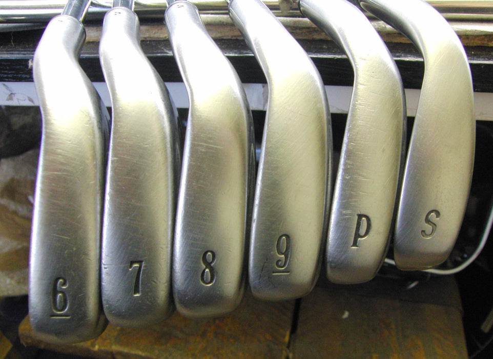 Set of 6x Callaway WarBird 6-SW Irons Uniflex Steel Shafts Callaway Grips