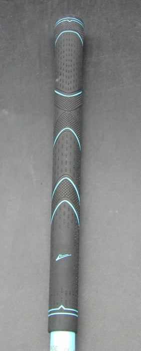 8976496