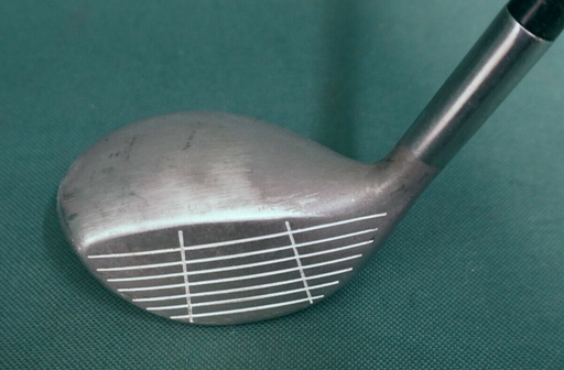 Vintage Mizuno Hot Metal 4 Wood 18° Regular Graphite Shaft Lamkin Grip