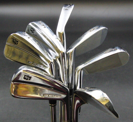 Set of 7 x Wilson Staff FG62 Irons 4-PW Extra Stiff Steel Shafts G/Pride Grips