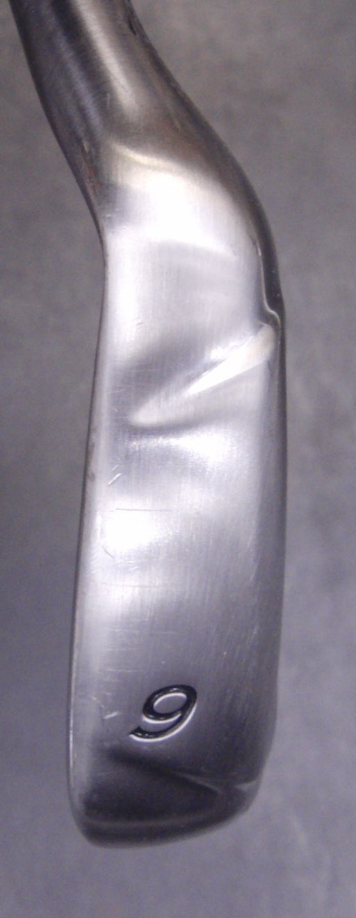 TaylorMade Burner 2009 9 Iron Uniflex Steel Shaft TaylorMade Grip