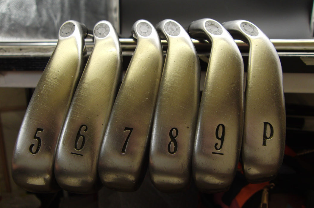 Set of 6x Callaway Big Bertha Fusion 5-PW Irons Regular Graphite Shafts +Grips