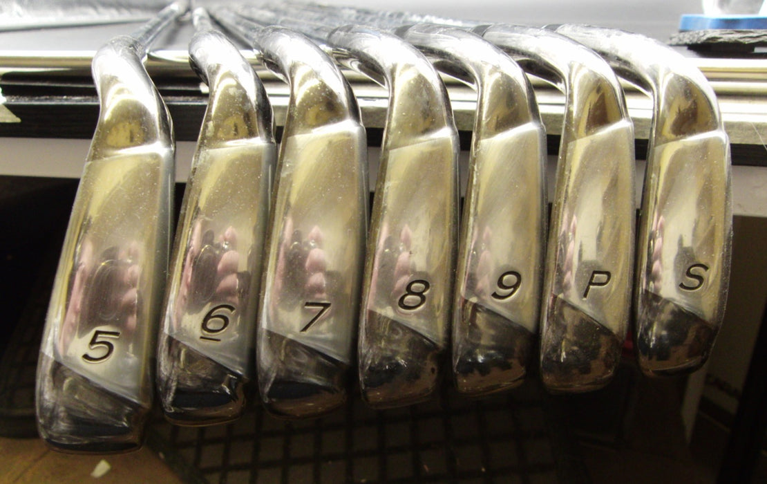 Set of 7x TaylorMade Burner 2009 Irons 5-SW Stiff Steel Shafts TaylorMade Grips*