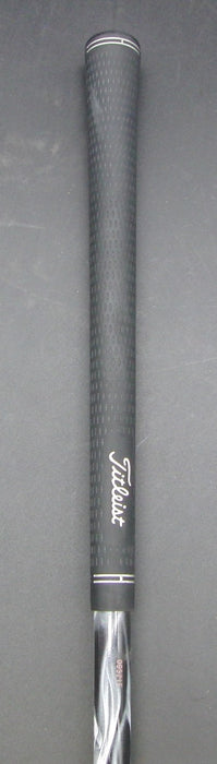 Titleist 909D2 9.5° Driver Stiff Graphite Shaft Titleist Grip*