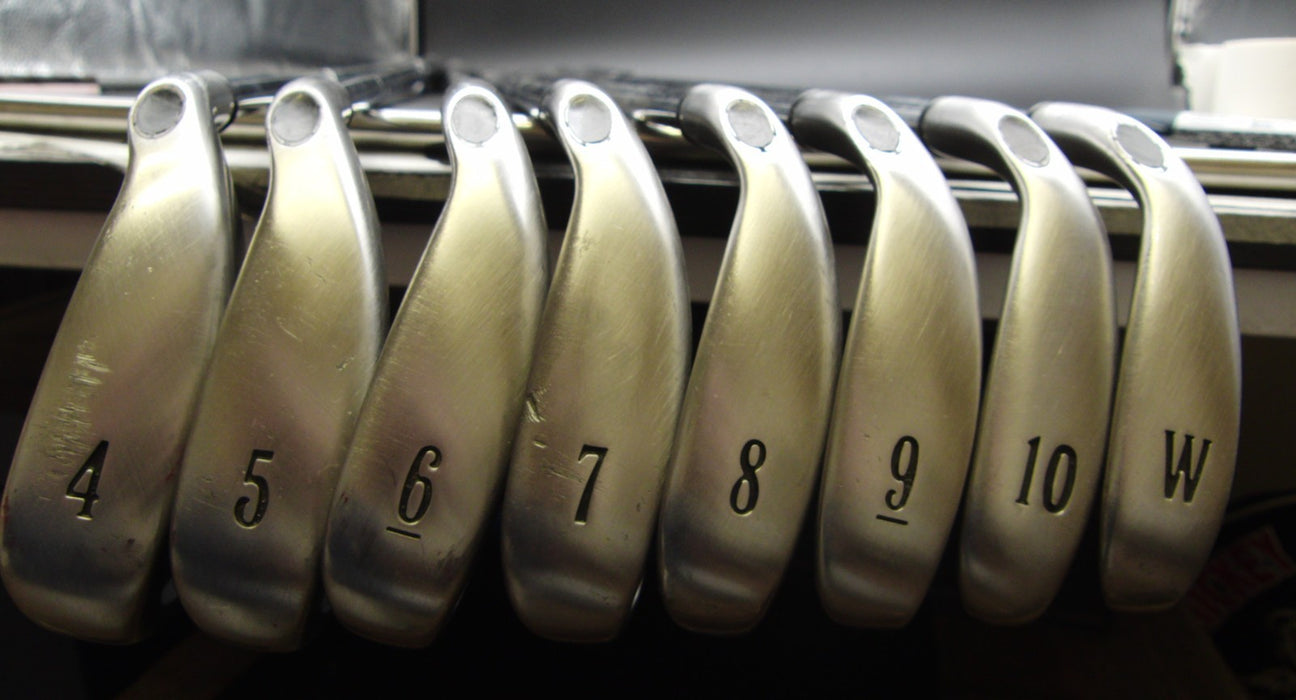 Set of 8x Callaway Big Bertha 2004 Irons 4-PW Uniflex Steel Shafts*