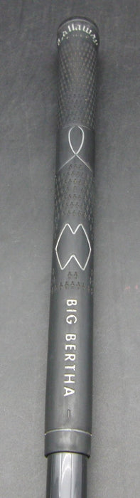 8893002