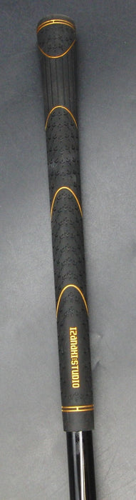 8957517