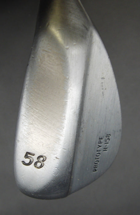 8967402
