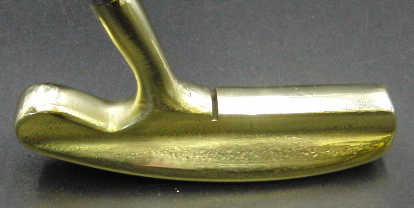 Acushnet Bulls Eye Flange Putter Steel Shaft Playing Length 90cm Iguana Grip