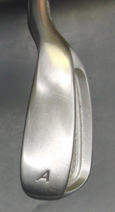 TaylorMade R360 XD Gap Wedge Stiff Graphite Shaft TaylorMade Grip