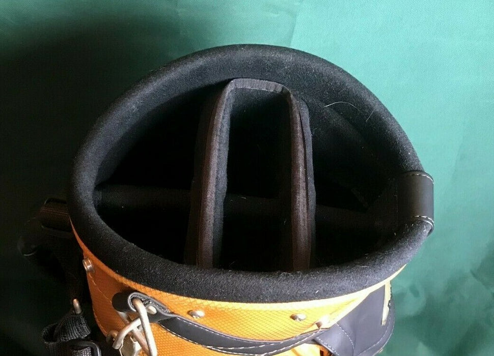 8983239