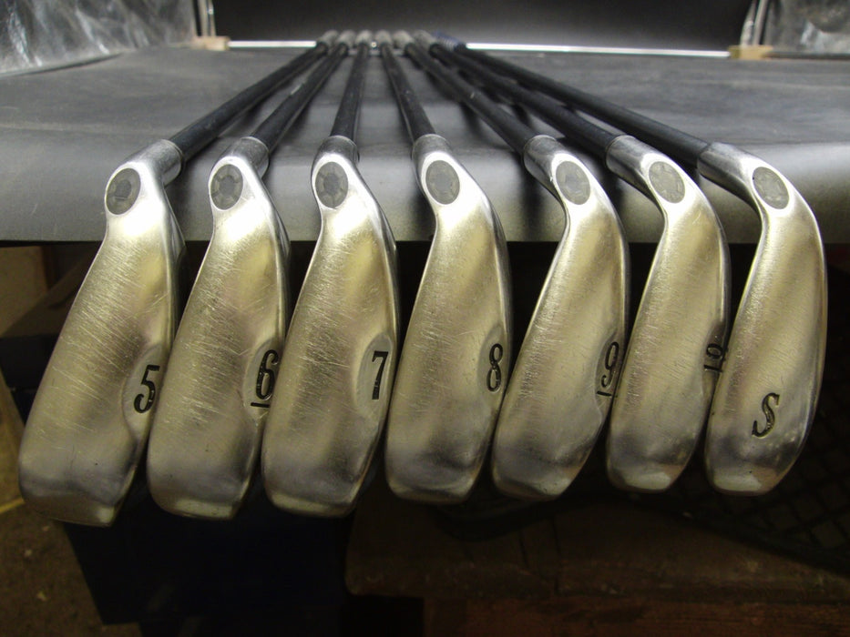 Set of 7x Callaway Big Bertha 2002 Irons 5-10+SW Regular Graphite Shafts*