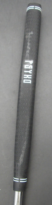 8976530