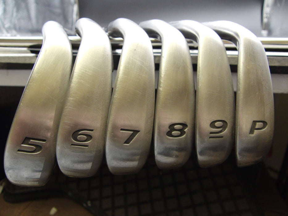 Set of 6 x Cobra FLY-Z XL Irons 5-PW Stiff Steel Shafts Cobra Grips*