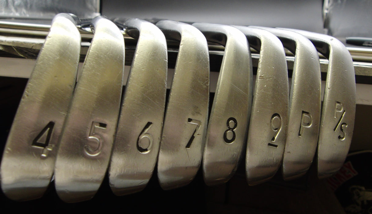 Set of 8x Bridgestone TourStage V3000 Irons 4-PW+P/S Regular Steel Shafts*
