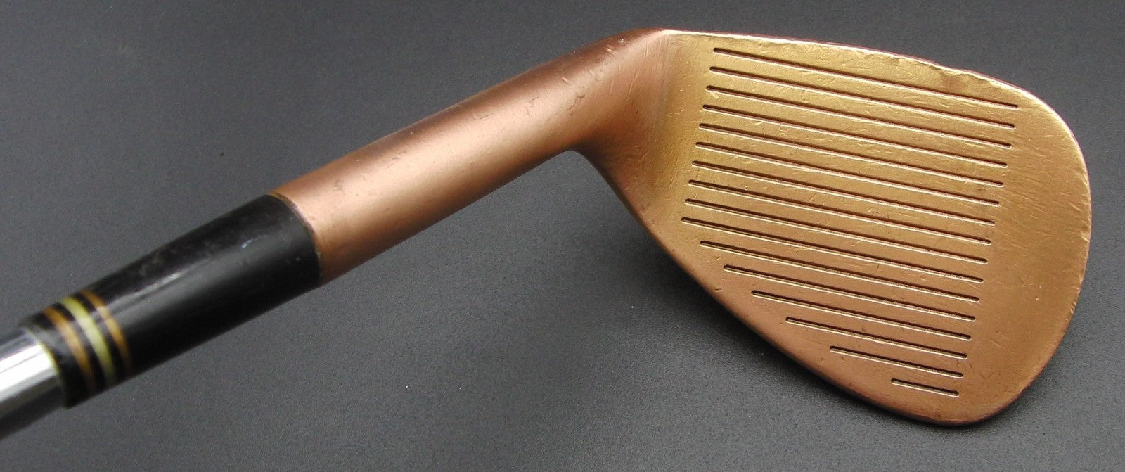 Dyna Tour Model TWW III 60° Lob Wedge Regular Steel Shaft Royal Grip