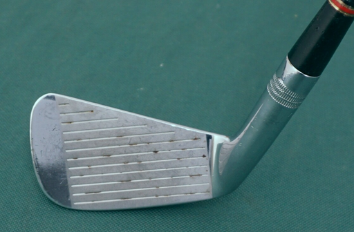 Wilson Staff FG-17 Tour Blade 3 Iron Regular Steel Shaft Wilson Grip