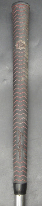 8902813