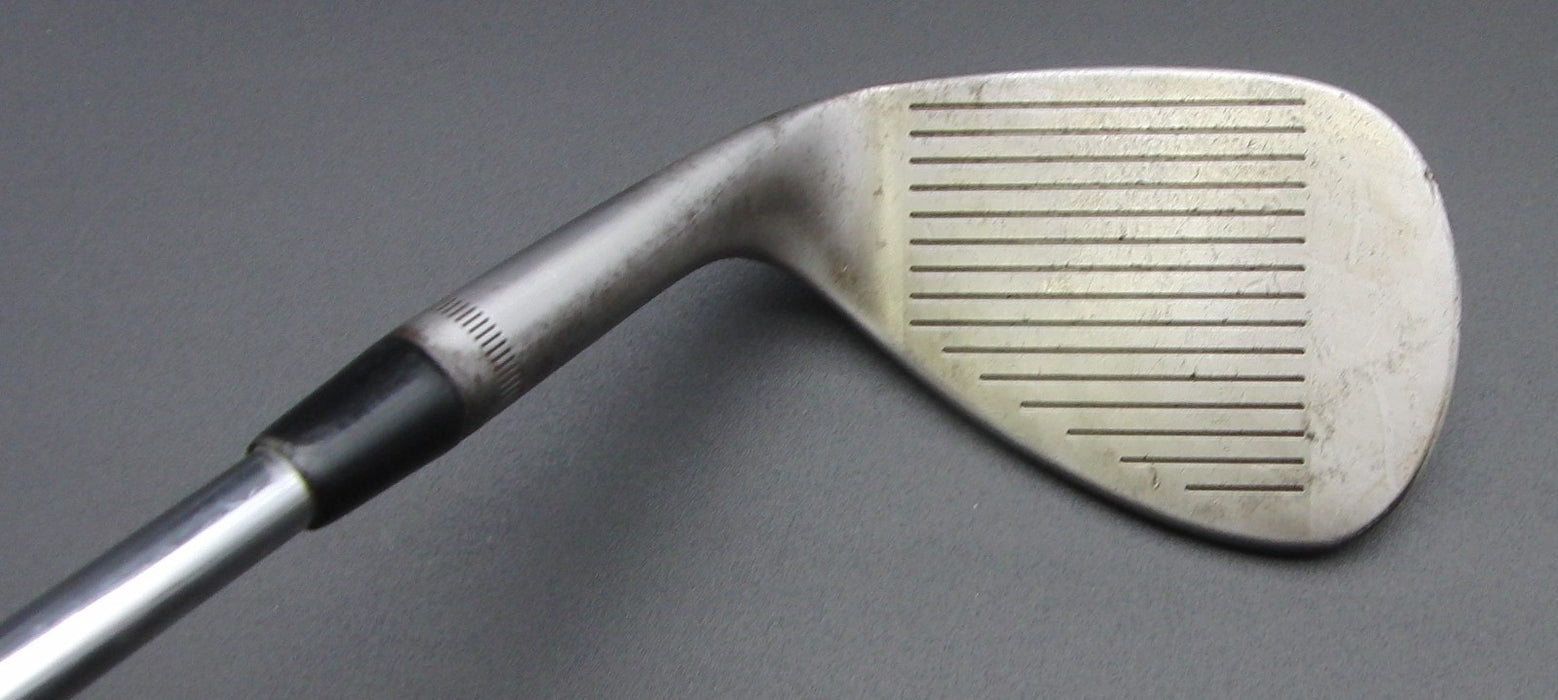 8981086