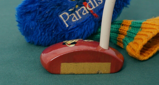 Ladies Disney Pro Collection Minnie Mouse Putter Graphite Shaft 83cm +Head Cover