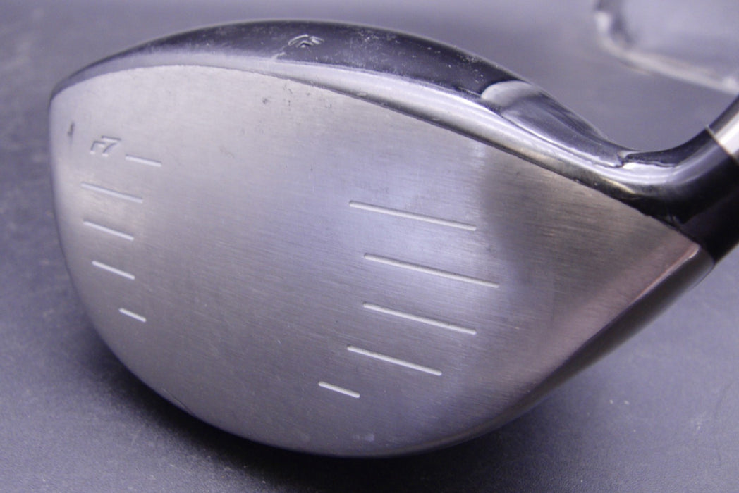 TaylorMade r7 XR 10.5° Driver Regular Graphite Shaft No 1 Grip