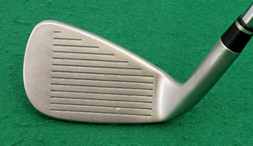 Wilson Ci6 8 Iron Regular Steel Shaft Black Widow Grip