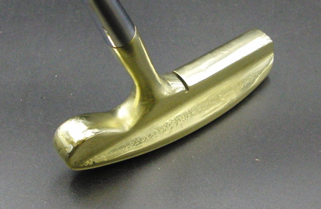 Acushnet Bulls Eye Flange Putter Steel Shaft Playing Length 90cm Iguana Grip
