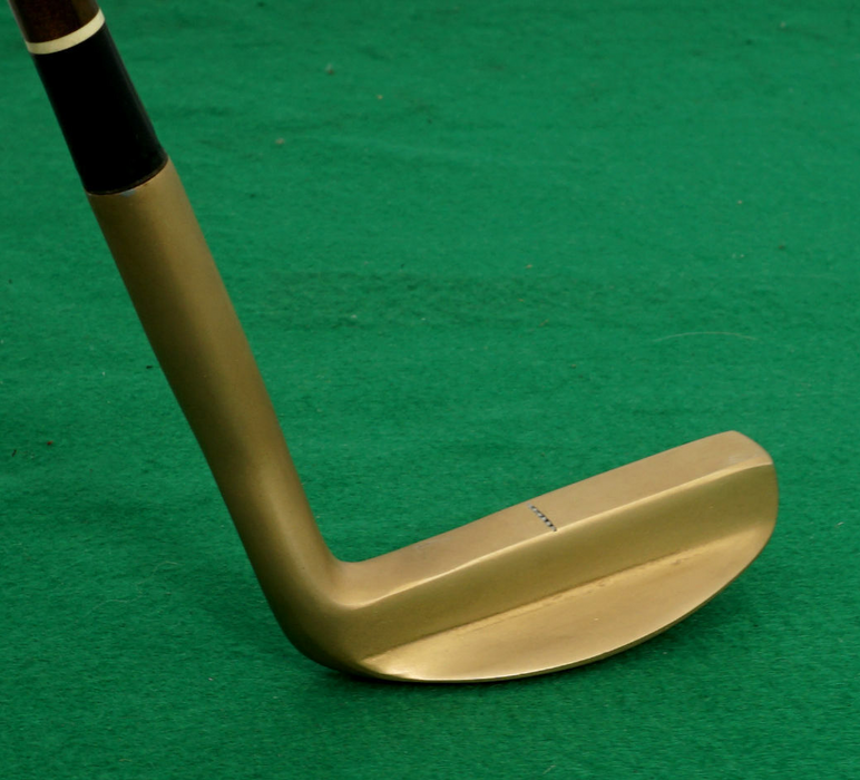 Refurbished Vintage Dunlop Arnold Palmer Putter Steel Shaft 88.cm Golf Mate Grip