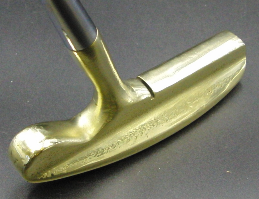 Acushnet Bulls Eye Flange Putter Steel Shaft Playing Length 90cm Iguana Grip
