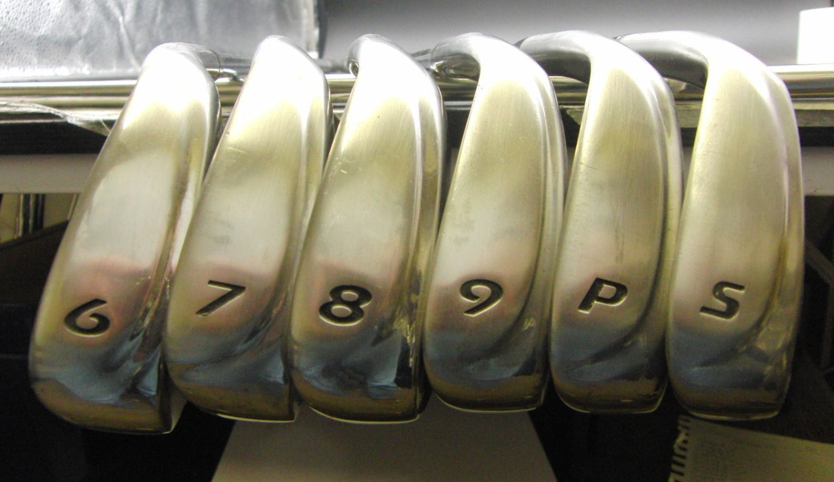 Set of 6x World Eagle F-01 6-SW Irons Regular Steel Shafts Black Grips*